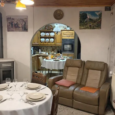 Dom wakacyjny Chez Mamie Monneville